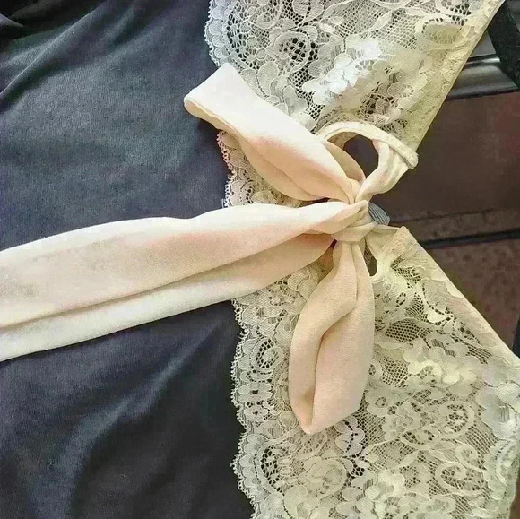 Women's PS Faith and Joy black , with Ivory lace blouse with peach color. Sz sm - Picture 5 of 7